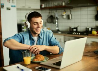 How Secure is VoIP Communication? voip-secure-communication