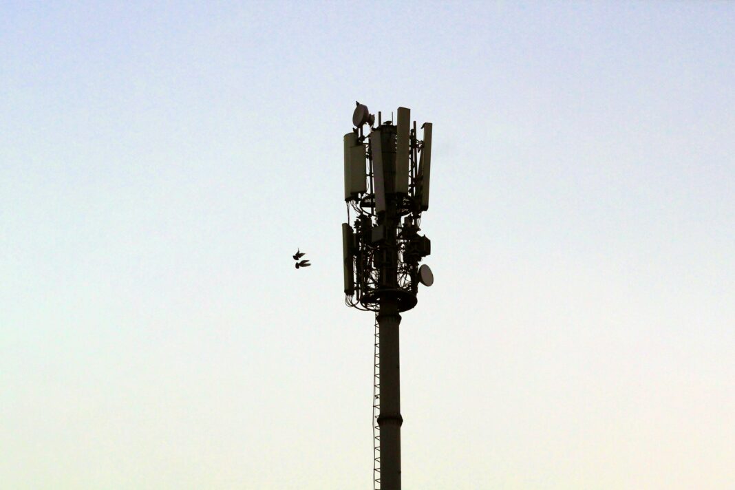 Mobile tower