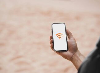 What Are the Top Challenges in Expanding Broadband Access? no signal