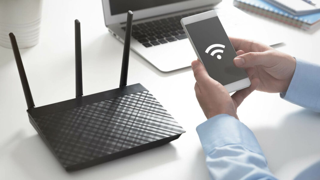 Broadband Router And Mobile Phone 2 Mobile Phone Connecting To Broadband Router