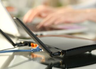 4 Ways Broadband Impacts the Gig Economy Broadband Router On Desk