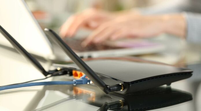 4 Ways Broadband Impacts the Gig Economy Broadband Router On Desk