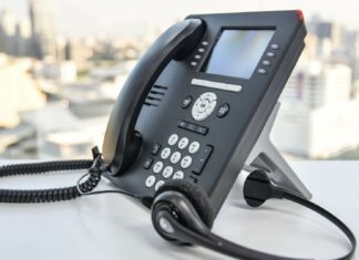 Why is it Not Recommended to Use VoIP for Emergency Calls? Headset On Phone System