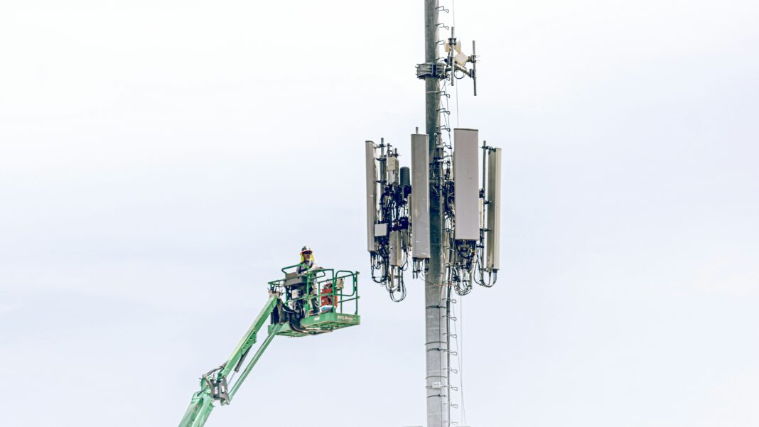 broadband tower