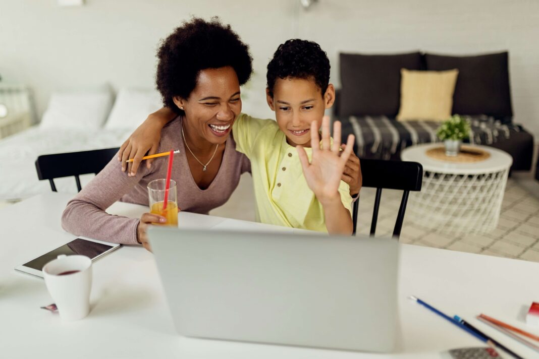 how-voip-adapt-changing-consumer-preferences-communication voip adapt changing consumer preferences in communication