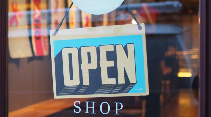 7 Benefits of Switching to VoIP for Small Businesses small businesses benefit from voip systems