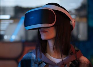 Is Connectivity Essential for Augmented Reality (AR) and Virtual Reality (VR) Experiences? Woman With Virtual Reality Goggles