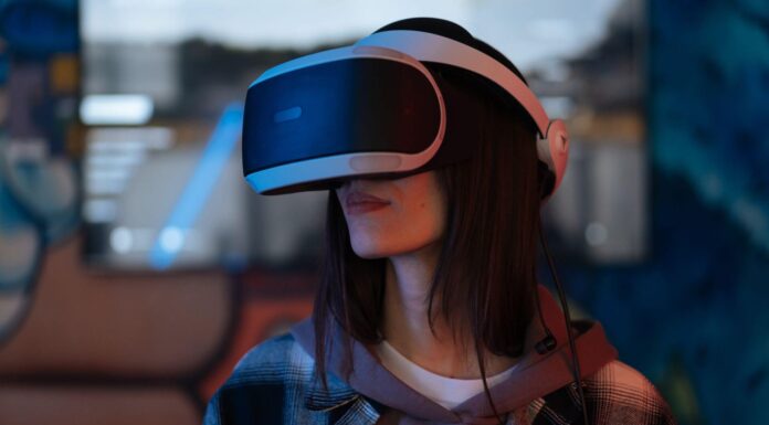 Is Connectivity Essential for Augmented Reality (AR) and Virtual Reality (VR) Experiences? Woman With Virtual Reality Goggles