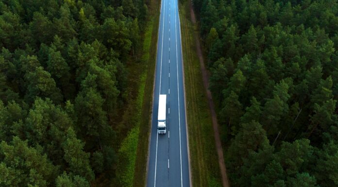 How Does Mobile Broadband Support Fleet Management and Logistics? mobile broadband supports fleet management