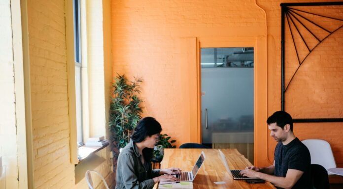 12 Benefits of Full Fibre for UK Co-Working Spaces co-working space with full-fibre internet