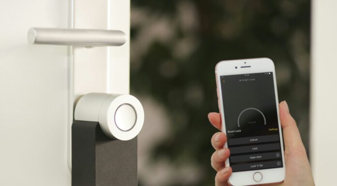 How Does IoT Drive Connectivity in Smart Homes? smart-home-door-locks