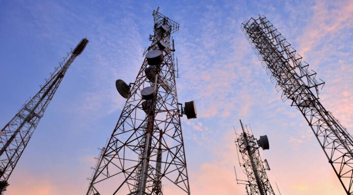 Virgin Media O2 Expands 5G Standalone Network Network Towers