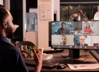 Experts Share: How VoIP Is Accommodating Remote Work Remote Workers
