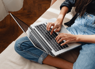 How To Test And Improve Your Mobile Broadband Speed At Home Woman Working On Laptop
