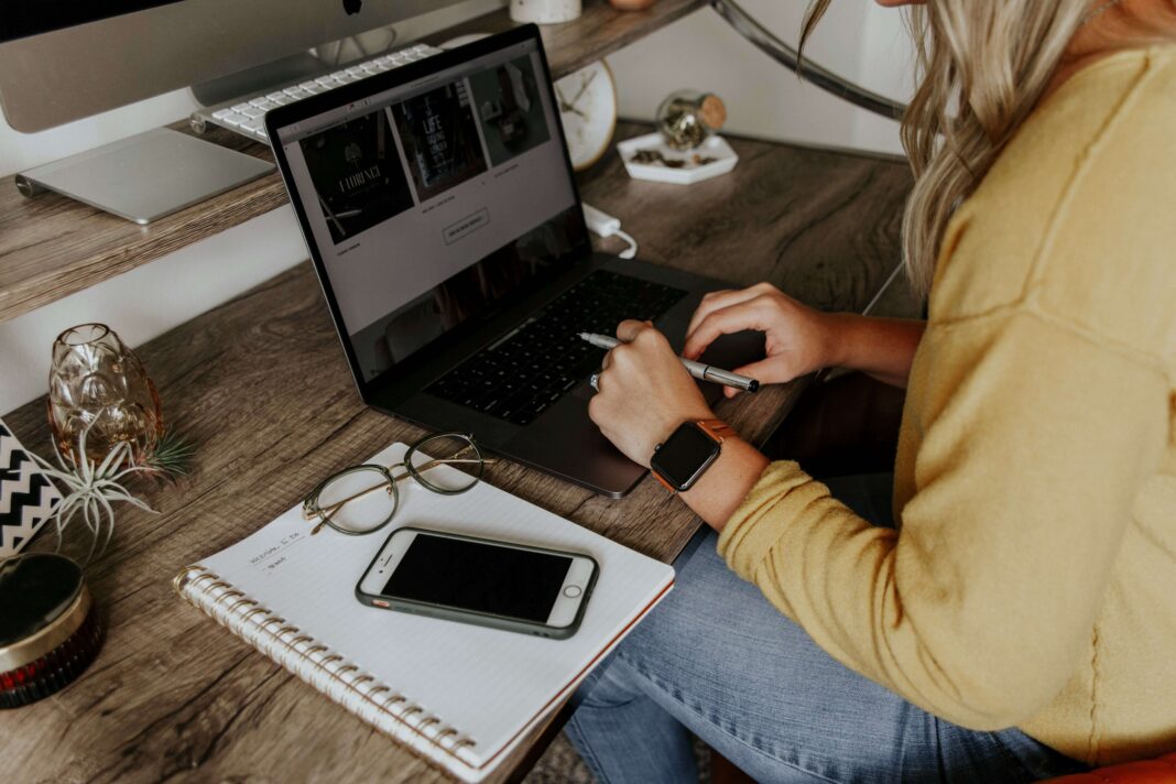 remote-worker-working-effectively-at-home