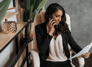How VoIP Helps UK Law Firms Manage Remote Consultations Lawyer