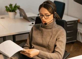 Experts Share: How AI Is Transforming VoIP