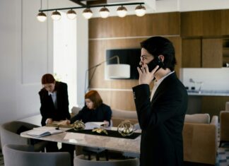 Why UK Solicitors Should Ditch Landlines for VoIP uk solicitors using voip phone