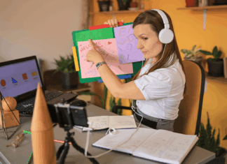 Experts Share: How Mobile Broadband Supports e-Learning Online Teaching