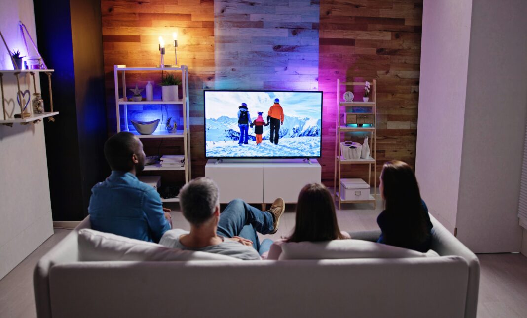 family-streaming-tv