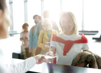 How Travel Agencies Use VoIP to Stay Connected with Clients travel agencies with voip