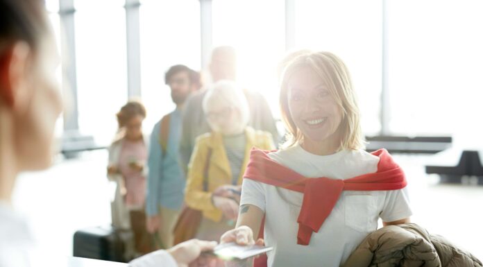 How Travel Agencies Use VoIP to Stay Connected with Clients travel agencies with voip