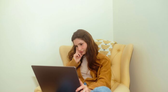Broadband Speed Tests: What Do the Results Really Mean? woman-conducting-broadband-speed-test