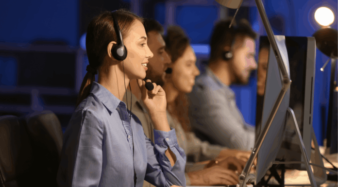 How Fast Should My Internet Be For Digital Phone Calls? Woman-on-voice-call