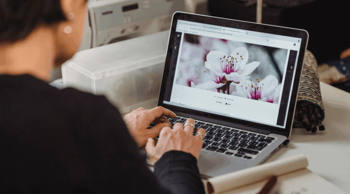Can Your Broadband Keep Up With Cloud-Based Collaboration Tools? Working-on-laptop
