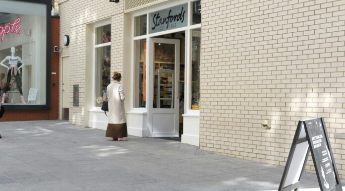 Broadband Needs for Busy High Street Retailers high street retailer
