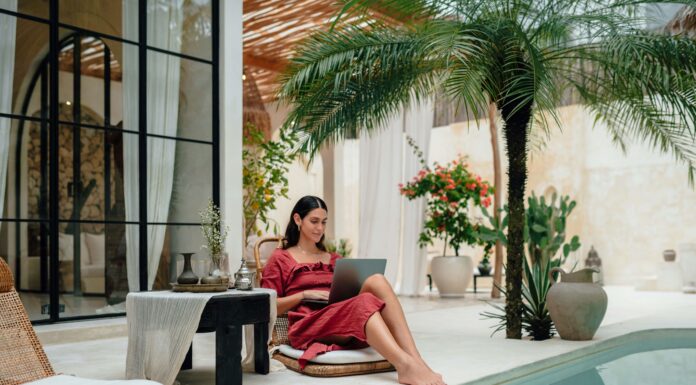 What Should Remote Workers Look For in a Broadband Package remote work connectivity