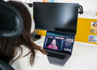 What Are the Impacts of Mobile Broadband on Streaming Services? what-are-the-impacts-of-mobile-broadband-on-streaming-services