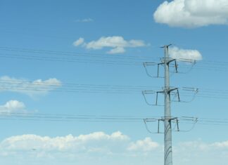 Phone Outages Show Why VoIP Matters For Small Businesses phone line outage