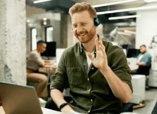 Experts Share: The Shift From VoIP To UCaaS VoIP-To-UCaaS
