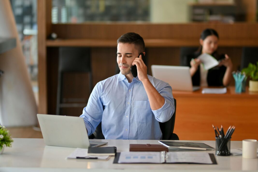 voip-features-comparison-which-functions-really-matter voip business phone system