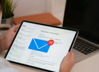 Can VoIP Replace Email For Business Communication? Email