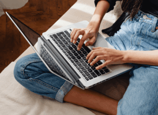 Experts Share: Should High-Speed Internet Be A Basic Human Right?