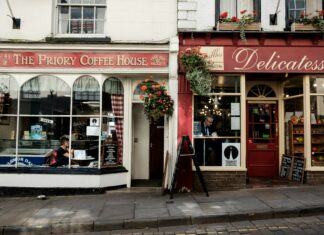 6 Budget-Friendly Broadband Solutions for Small Businesses small-businesses-in-uk