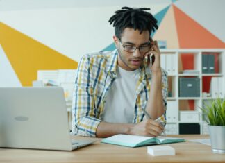 Tips for Boosting Speeds with a Mobile Broadband Router working-from-home-office-on-voip-phone