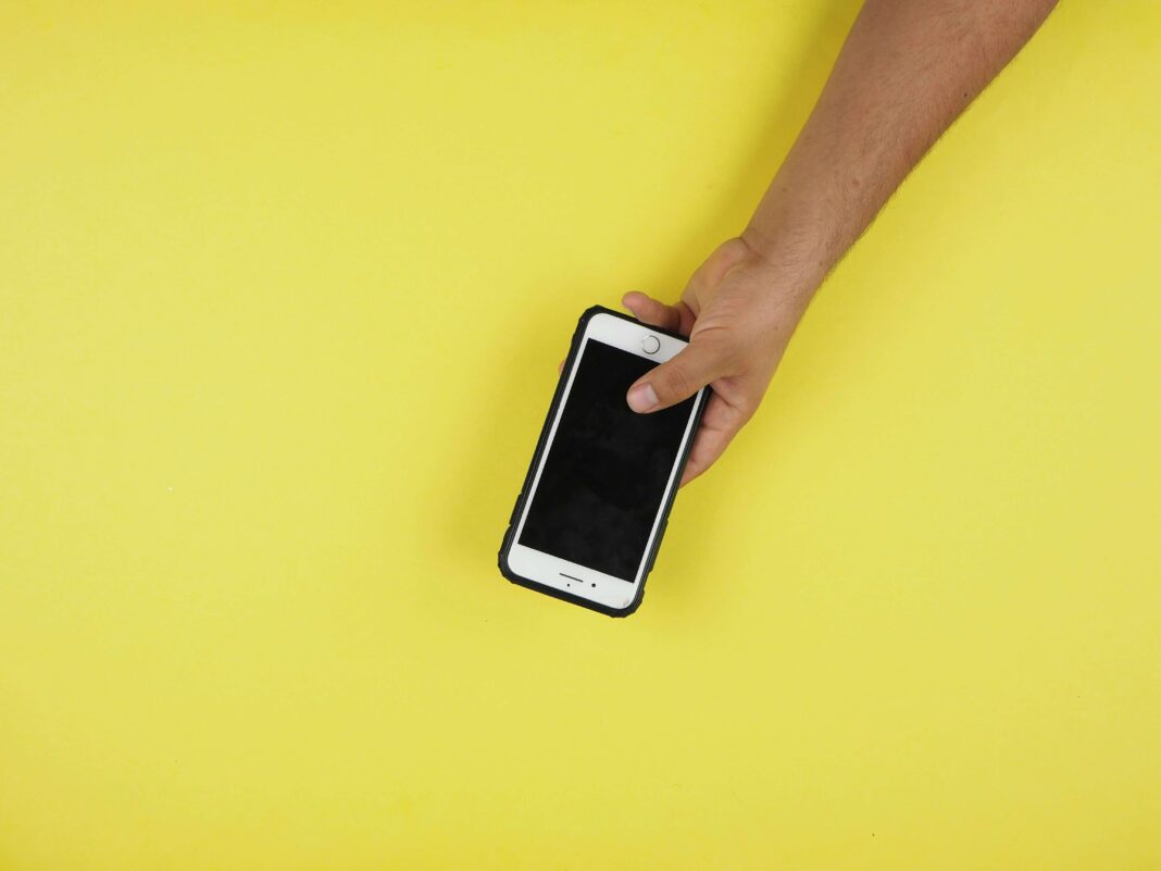 how-to-secure-your-mobile-broadband-connection-from-hackers smart-phone-security