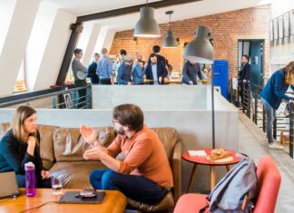 Why Mesh Wi-Fi Systems Work Well in Shared Spaces office-space-morning-tea
