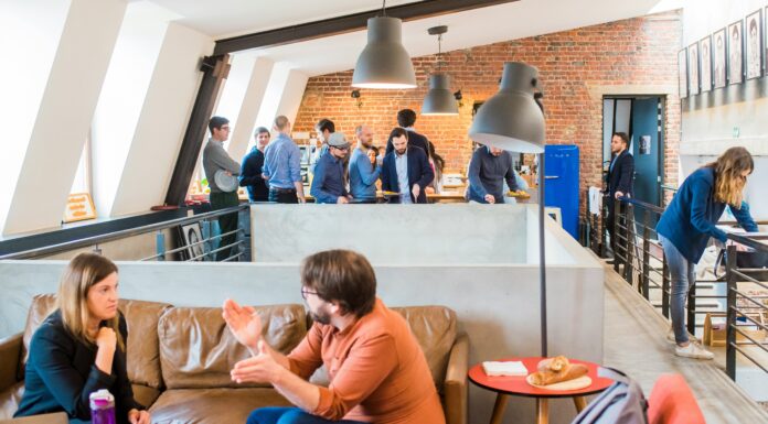 Why Mesh Wi-Fi Systems Work Well in Shared Spaces office-space-morning-tea