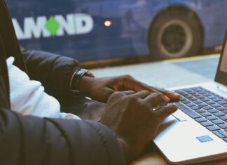 7 Ways Reliable Broadband Improves Customer Experience 7-ways-reliable-broadband-improves-customer-experience