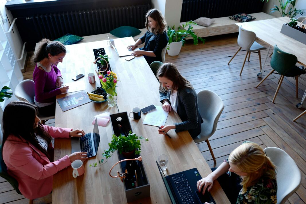 cowork-strong-internet-connection