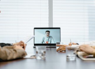 How VoIP Supports Virtual Internship Programs how-voip-supports-virtual-internships