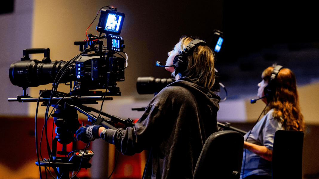 film-studio-scaled film-studio-scaled
