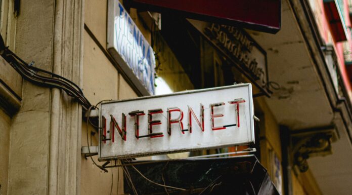 Is VoIP Suitable for Businesses in Areas With Poor Internet? is-voip-suitable-for-businesses-in-areas-with-poor-internet