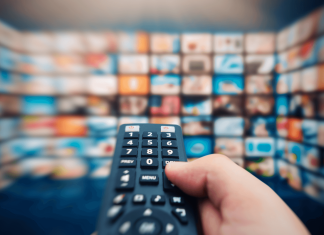 How Do Broadband Providers Throttle Streaming Services? streaming-on-smart-tv