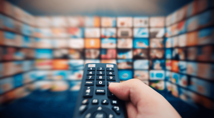 How Do Broadband Providers Throttle Streaming Services? streaming-on-smart-tv