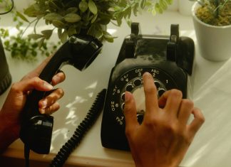 How Business Calling Is Evolving Beyond the Traditional Telephone